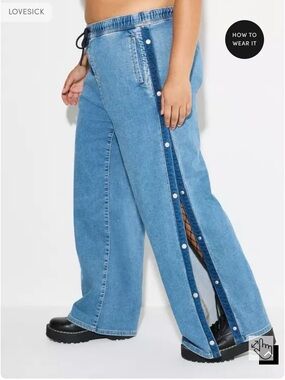 Torrid Lovesick Light Blue Wide-Leg Snap-Panel Jeans Size 1 (14-16)